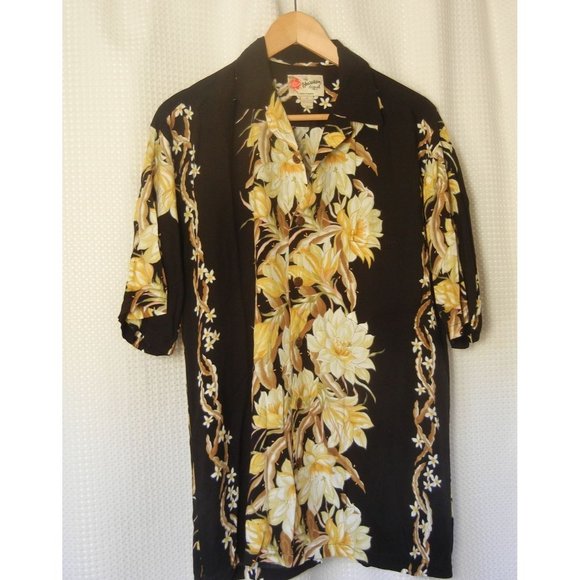 Hilo Hattie Hawaiian original 1 pocket button up casual shirt M  yellow floral - Picture 1 of 6